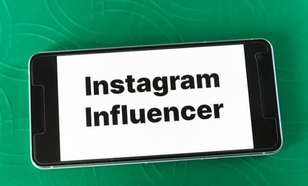 Instagram Influencer - Mobile Se Paise Kaise Kamaye
